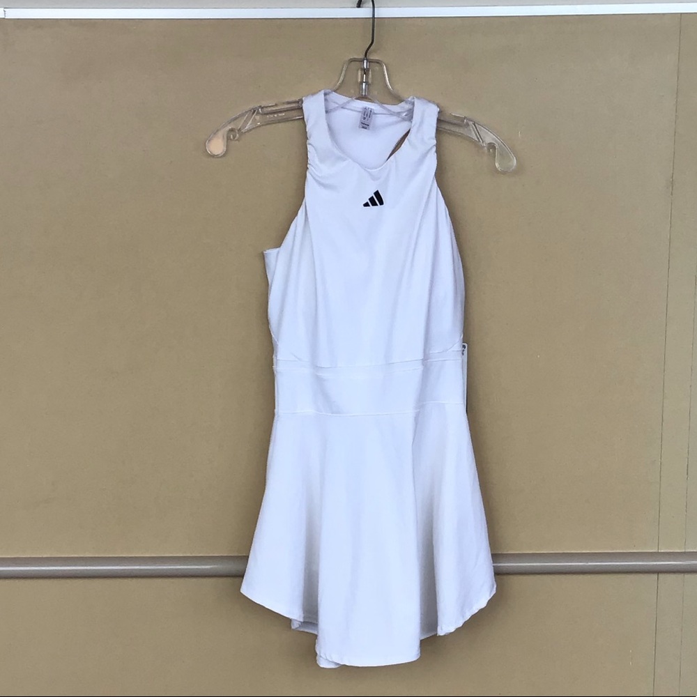 Brand New Women’s White Small Adidas Tennis Pickleball Y Dress with built in Bra